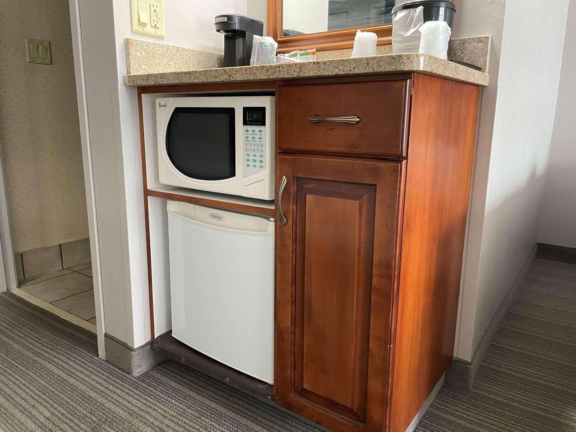 Country Inn & Suites By Radisson, Appleton North, Wi Little Chute Eksteriør billede